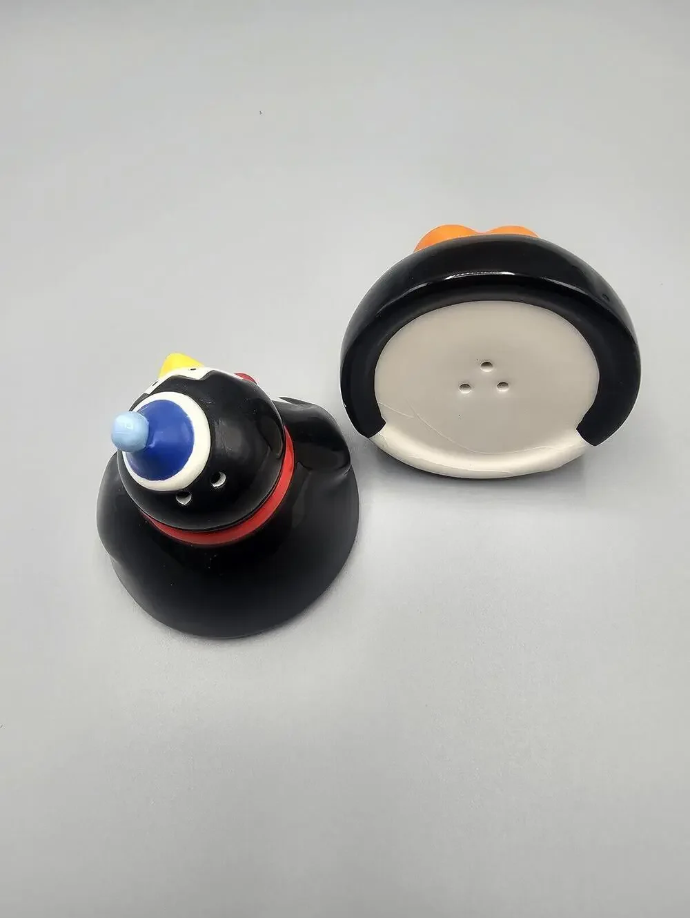 Ceramic Penguin Salt and Pepper Shakers with Holiday Design